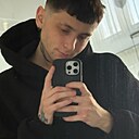 Знакомства: Максим, 25 лет, Ульяновск