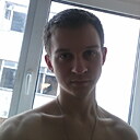 Знакомства: Олег, 23 года, Черногорск