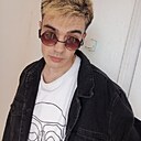 Знакомства: Максим, 20 лет, Томск