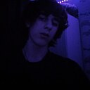 Знакомства: Ярослав, 18 лет, Луганск