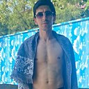 Знакомства: Арслон, 25 лет, Москва