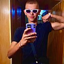 Знакомства: Александр, 20 лет, Донецк