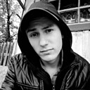 Знакомства: Денис, 25 лет, Чита