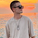 Знакомства: Артём, 37 лет, Челябинск