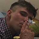 Знакомства: Вадим, 28 лет, Киров