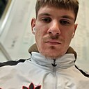 Знакомства: Максим, 24 года, Москва