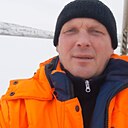 Знакомства: Юрий, 45 лет, Маркс