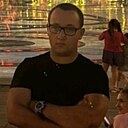 Знакомства: Данил, 22 года, Магадан