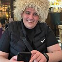 Знакомства: Виктор, 32 года, Тюмень