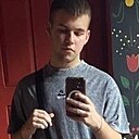 Знакомства: Максим, 18 лет, Горловка