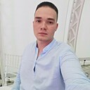 Знакомства: Денис, 28 лет, Казань