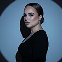 Знакомства: Юлия, 18 лет, Санкт-Петербург