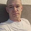 Знакомства: Павел, 30 лет, Волхов