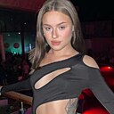 Знакомства: Яна, 22 года, Симферополь