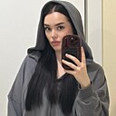 Знакомства: Алина, 24 года, Москва