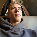 Знакомства: Игорь, 19 лет, Новосибирск