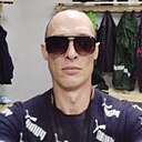 Знакомства: Евгений, 38 лет, Магнитогорск