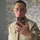 Знакомства: Виктор, 21 год, Омск