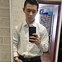 Знакомства: Ромка, 18 лет, Омск