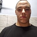 Знакомства: Олег, 20 лет, Ельск