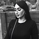 Знакомства: Ли, 24 года, Ульяновск