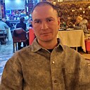 Знакомства: Виктор, 33 года, Томск