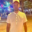 Знакомства: Виталий, 35 лет, Киров