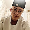 Знакомства: Никита, 19 лет, Солигорск