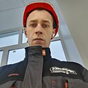 Знакомства: Анатолий, 35 лет, Топки