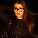 Знакомства: Алина, 21 год, Симферополь