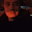 Знакомства: Владислав, 28 лет, Саратов