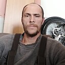 Знакомства: Леонид, 43 года, Тюмень