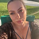 Знакомства: Ксения, 35 лет, Алматы