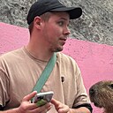 Знакомства: Александр, 26 лет, Владивосток