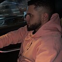 Знакомства: Александр, 31 год, Владивосток