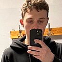 Знакомства: Павел, 21 год, Вологда