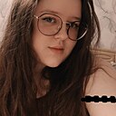 Знакомства: Арина, 20 лет, Гомель