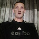 Знакомства: Виктор, 39 лет, Уссурийск