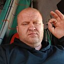 Знакомства: Макс, 35 лет, Нефтеюганск