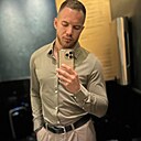 Знакомства: Артур, 27 лет, Сургут