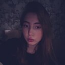 Знакомства: Агата, 19 лет, Саратов