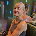 Знакомства: Марина, 35 лет, Новосибирск