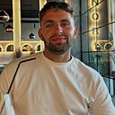 Знакомства: Макс, 33 года, Кишинев