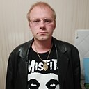 Знакомства: Моро, 34 года, Оренбург