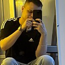 Знакомства: Саша, 22 года, Волжский