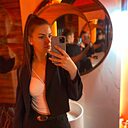 Знакомства: Анастасия, 26 лет, Санкт-Петербург