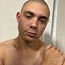 Знакомства: Иван, 20 лет, Симферополь