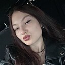 Знакомства: Виктория, 18 лет, Петропавловск-Камчатский