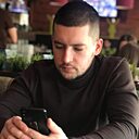 Знакомства: Евгений, 31 год, Владивосток