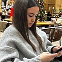 Знакомства: Вика, 23 года, Москва